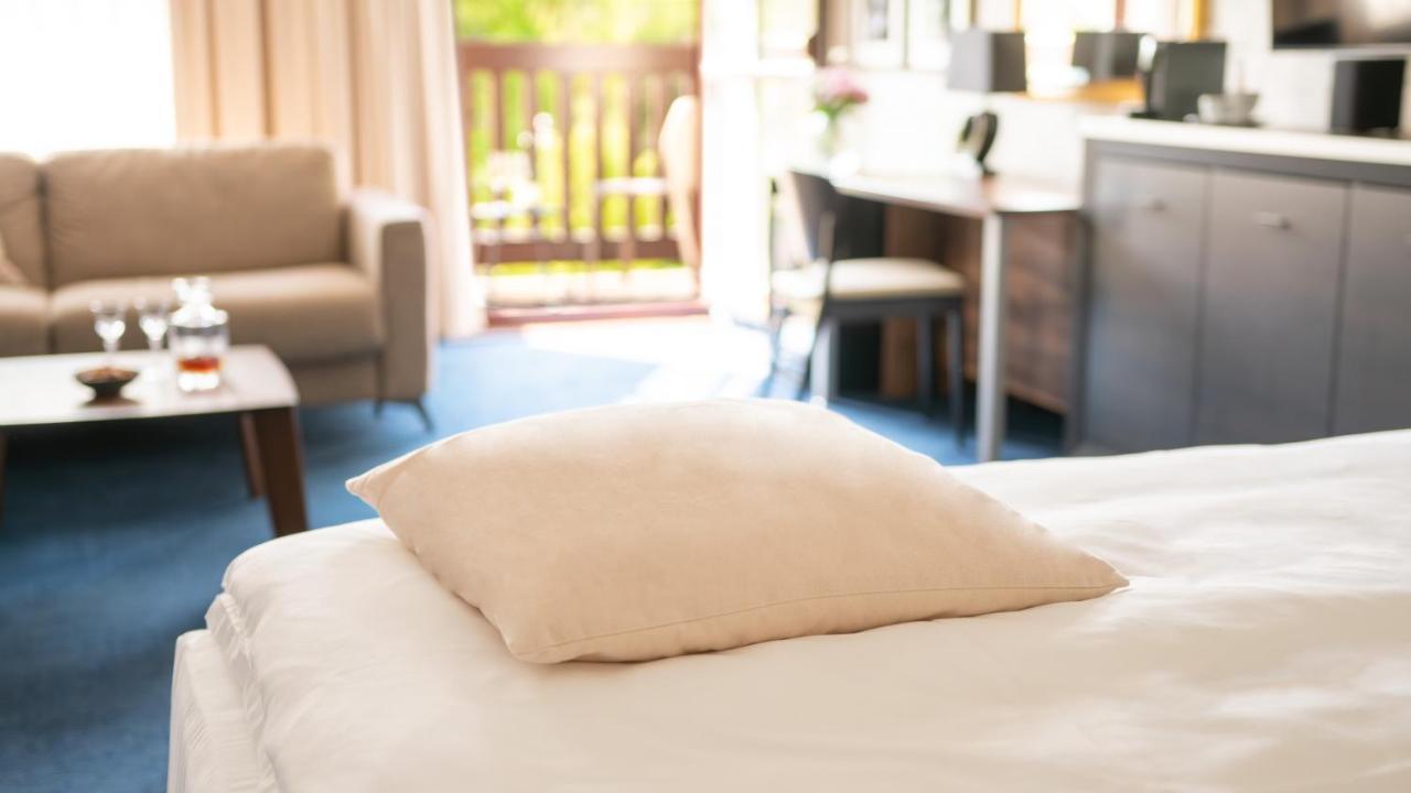 Savoy Hotel ชปินด์เลอรูฟ มลิน ภายนอก รูปภาพ
